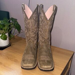 Ariat Women's Embroidered Western Boots - Gray and Pink